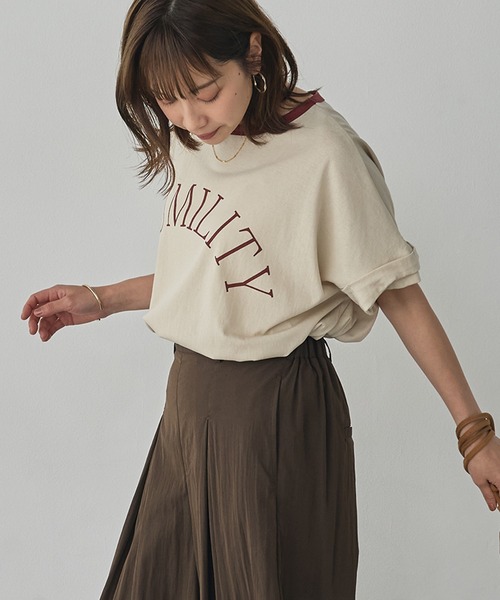 hunch(ハンチ)の「ビンテージスラブ ネック配色ロゴTシャツ(Tシャツ/カットソー・レディース・アイボリー/ベージュ/ダークブラウン・FREE)」の8枚目の写真