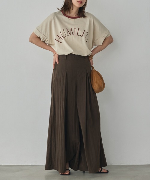 hunch(ハンチ)の「ビンテージスラブ ネック配色ロゴTシャツ(Tシャツ/カットソー・レディース・アイボリー/ベージュ/ダークブラウン・FREE)」の10枚目の写真