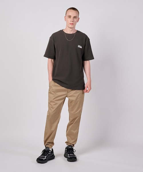FIRST DOWN(ファーストダウン)の「エアーライト イージーパンツ(その他パンツ・メンズ・チャコールグレー/ベージュ/ネイビー・L/M/XL)」の5枚目の写真