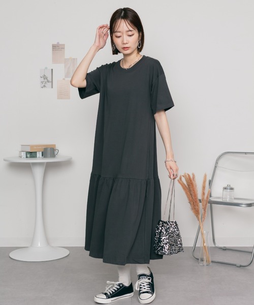MARAI(マーライ)の「半袖 裾ティアードワンピース コットン100% ロング丈 Aライン(ワンピース・レディース・チャコールグレー/ブラック/モカ・LL~3L/4L~5L/M~L)」の19枚目の写真