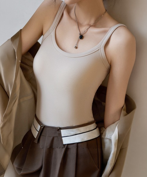by LEGNA（バイレグナ）の「ワイドストラップカップ付きリブキャミソール（キャミソール・レディース・グレイッシュブルー/ブラック系その他/杢グレー/ベージュ/ブラウン/モスグリーン/アイボリー・MEDIUM/X-LARGE/XX-LARGE/LARGE）」の10枚目の写真