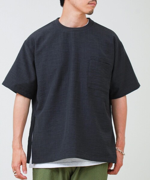 GLOSTER(グロスター)の「【布帛ライクできれい見え】麻混サイドジップTシャツ(Tシャツ/カットソー・メンズ・ブラウン/チャコールグレー・L/M/S)」の15枚目の写真