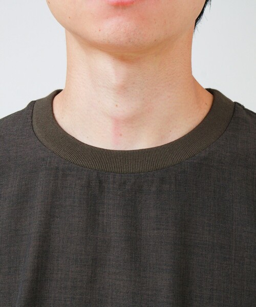 GLOSTER(グロスター)の「【布帛ライクできれい見え】麻混サイドジップTシャツ(Tシャツ/カットソー・メンズ・ブラウン/チャコールグレー・L/M/S)」の11枚目の写真