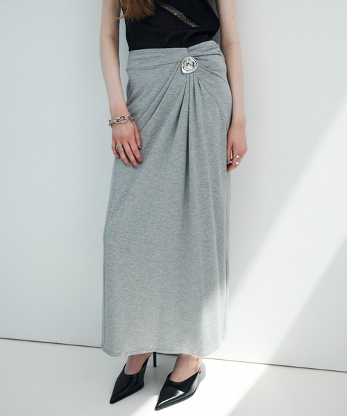 JOSE MOON(ジョゼムーン)の「<SIGNATURE PIN>DRAPE SKIRT/ドレープスカート(スカート・レディース・ブラック/グレー・38/36)」の3枚目の写真