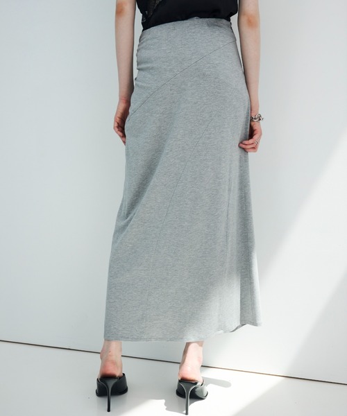 JOSE MOON(ジョゼムーン)の「<SIGNATURE PIN>DRAPE SKIRT/ドレープスカート(スカート・レディース・ブラック/グレー・38/36)」の6枚目の写真