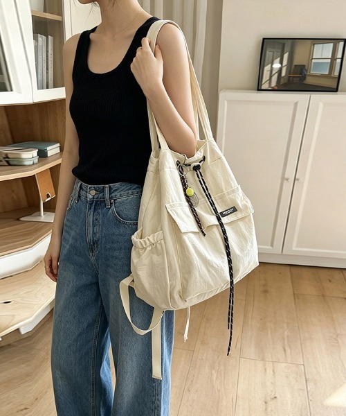 ReRe（リリ）の「2WAYトートリュック（バックパック/リュック・レディース・グレー/オフホワイト/ネイビー/アーミー/ブラック/ブラウン・FREE）」の16枚目の写真