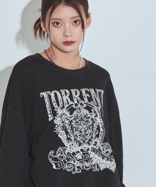 PAGEBOY(ページボーイ)の「レースカレッジスウェット/トレーナー【SHORT/LONG2サイズ展開】(スウェット・レディース・チャコールグレー/グレー/ローズ・SMALL/FREE)」の10枚目の写真