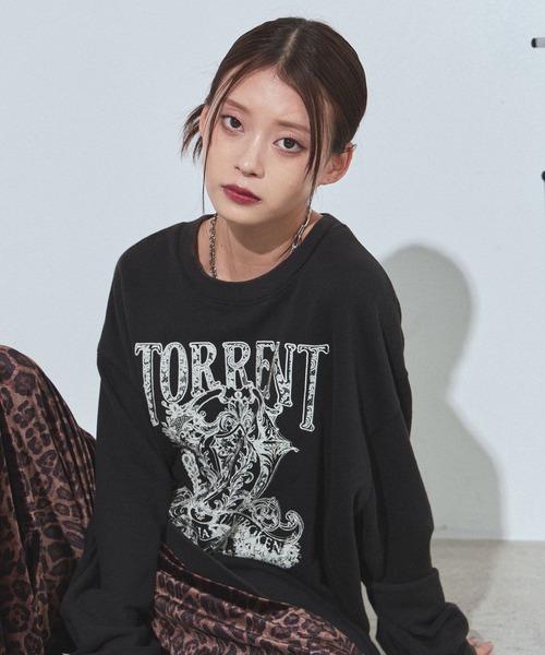 PAGEBOY(ページボーイ)の「レースカレッジスウェット/トレーナー【SHORT/LONG2サイズ展開】(スウェット・レディース・チャコールグレー/グレー/ローズ・SMALL/FREE)」の12枚目の写真