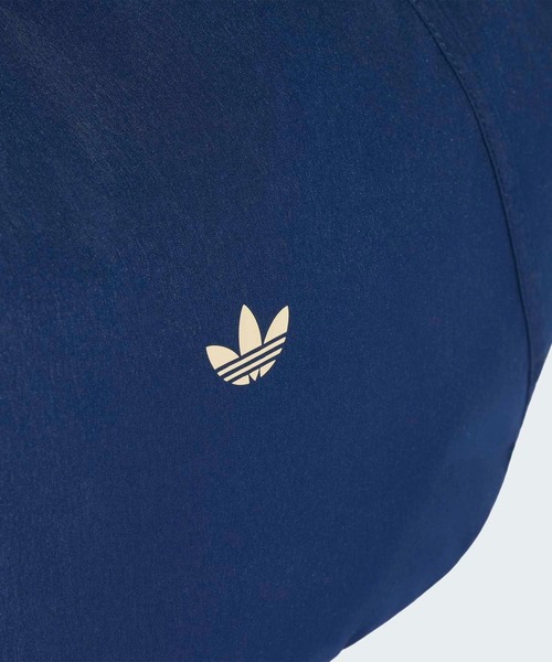 adidas(アディダス)の「アディダス オリジナルス スポーツ クロワッサンバッグ ラージ / アディダス adidas(バックパック/リュック・レディース・ブルー・FREE)」の6枚目の写真