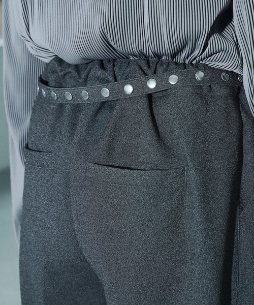 seyto（セイト）の「Rivet-belt georgette wide straight trousers / リベットベルトジョーゼットワイドストレートスラックス（スラックス・メンズ・グレー/ブラック・1/2/3）」の6枚目の写真