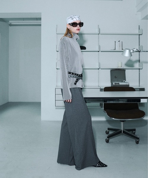 seyto（セイト）の「Rivet-belt georgette wide straight trousers / リベットベルトジョーゼットワイドストレートスラックス（スラックス・メンズ・グレー/ブラック・1/2/3）」の3枚目の写真