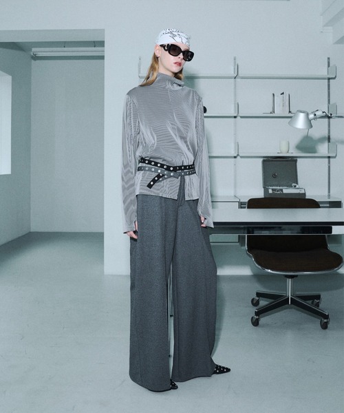 seyto（セイト）の「Rivet-belt georgette wide straight trousers / リベットベルトジョーゼットワイドストレートスラックス（スラックス・メンズ・グレー/ブラック・1/2/3）」の4枚目の写真