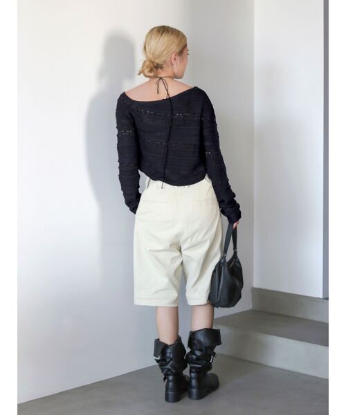 Ungrid(アングリッド)の「タックデザインハーフパンツ(その他パンツ・レディース・ブラック/ベージュ・FREE)」の15枚目の写真