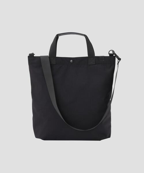 MHL.(エムエイチエル)の「NYLON CANVAS(ショルダーバッグ・レディース・ブラック/ベージュ・FREE)」の2枚目の写真