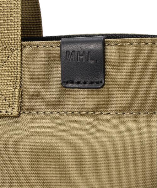 MHL.(エムエイチエル)の「NYLON CANVAS(ショルダーバッグ・レディース・ブラック/ベージュ・FREE)」の4枚目の写真