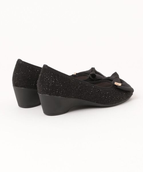 Bridget Birkin(ブリジットバーキン)の「【Bridget Birkin Walk】コーナーパーツリボンウォーキングパンプス(565251)(パンプス・レディース・ブラック/ブラック系その他/ブラウン系その他・23.5/22.5/24/23/24.5)」の4枚目の写真