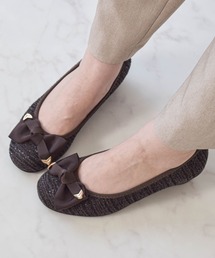 【Bridget Birkin Walk】コーナーパーツリボンウォーキングパンプス(565251)