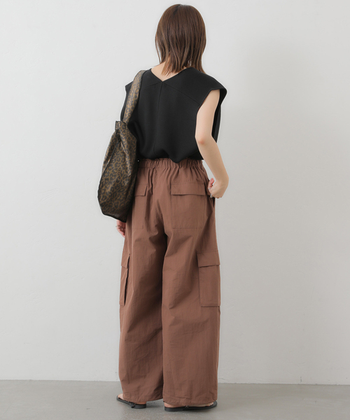SLOBE IENA(スローブイエナ)の「《追加》CNドレープポプリンカーゴパンツ(カーゴパンツ・レディース・カーキ/ブラウン・36/38)」の12枚目の写真