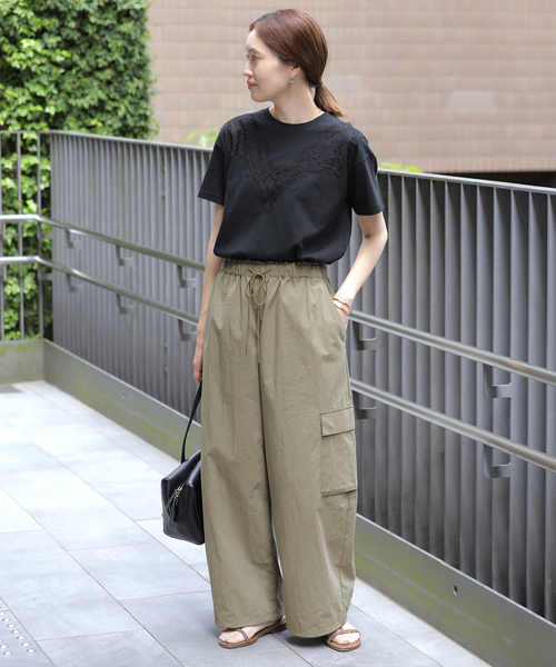 SLOBE IENA(スローブイエナ)の「《追加》CNドレープポプリンカーゴパンツ(カーゴパンツ・レディース・カーキ/ブラウン・36/38)」の21枚目の写真