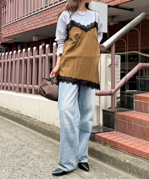 fredy emue(フレディエミュ)の「レースキャミコンビロンTシャツ(Tシャツ/カットソー・レディース・キャメル/ネイビー・38)」の3枚目の写真