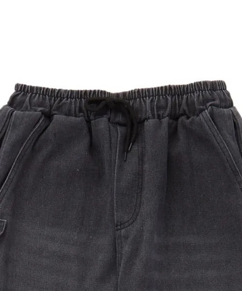 MUCENT(ムセント)の「MUCENT/FLUIDボタンデニムパンツ(デニムパンツ・レディース・ブラック/ライトブルー・SMALL)」の19枚目の写真