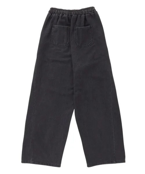 MUCENT(ムセント)の「MUCENT/FLUIDボタンデニムパンツ(デニムパンツ・レディース・ブラック/ライトブルー・SMALL)」の18枚目の写真