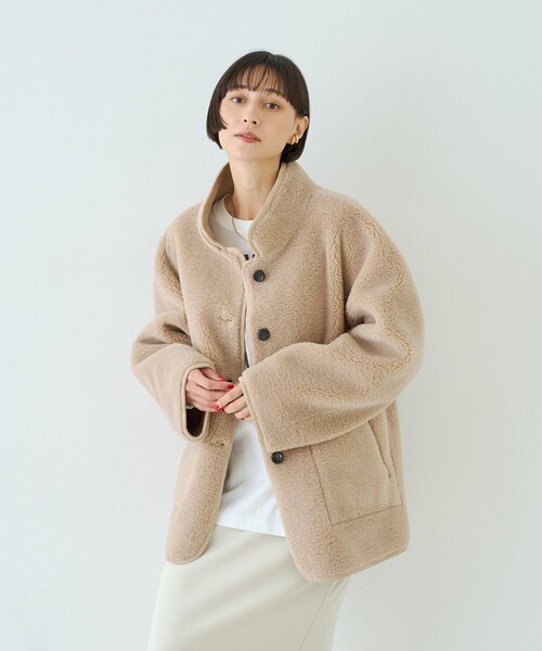 Rouge vif Anna(ルージュヴィフアンナ)の「【2サイズ展開】2WAYスタンドカラースエードライクリバーシブルボアコート(その他アウター・レディース・ベージュ/チャコールグレー・36/38)」の6枚目の写真