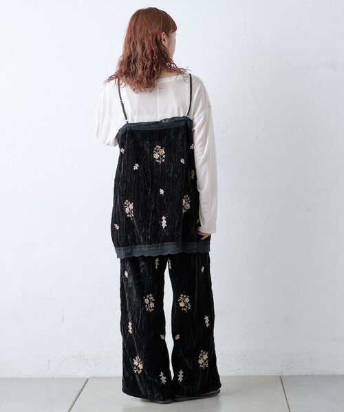 CIAOPANIC TYPY(チャオパニックティピー)の「Aguniベロアビジュー刺繍パンツ(その他パンツ・レディース・ブラウン/ブラック・ONE SIZE)」の9枚目の写真