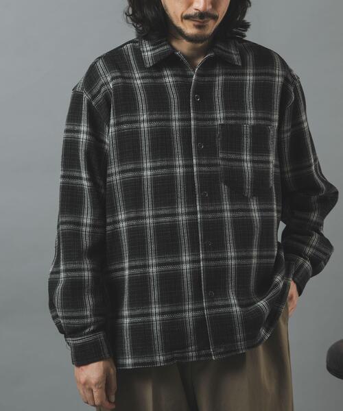 ITEMS URBANRESEARCH(アイテムズ アーバンリサーチ)の「ツイードチェックリングドットボタンシャツ(シャツ/ブラウス・メンズ・ブラック/オリーブ/レッド・LARGE/MEDIUM)」の4枚目の写真