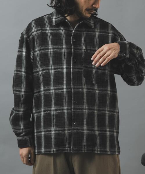 ITEMS URBANRESEARCH(アイテムズ アーバンリサーチ)の「ツイードチェックリングドットボタンシャツ(シャツ/ブラウス・メンズ・ブラック/オリーブ/レッド・LARGE/MEDIUM)」の5枚目の写真