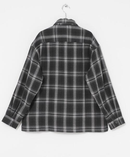 ITEMS URBANRESEARCH(アイテムズ アーバンリサーチ)の「ツイードチェックリングドットボタンシャツ(シャツ/ブラウス・メンズ・ブラック/オリーブ/レッド・LARGE/MEDIUM)」の11枚目の写真