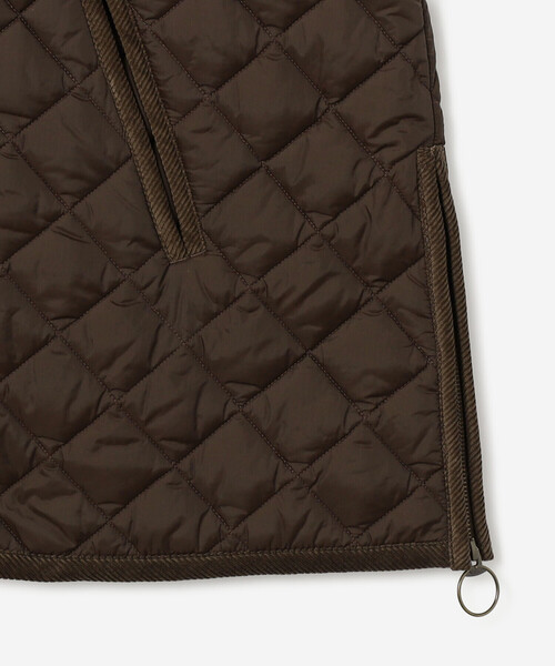THE SHINZONE(ザ シンゾーン)の「THE SHINZONE |〈別注〉QUILTING SHORT COAT WOMEN(ナイロンジャケット・レディース・ブラウン/ブラック・F)」の7枚目の写真
