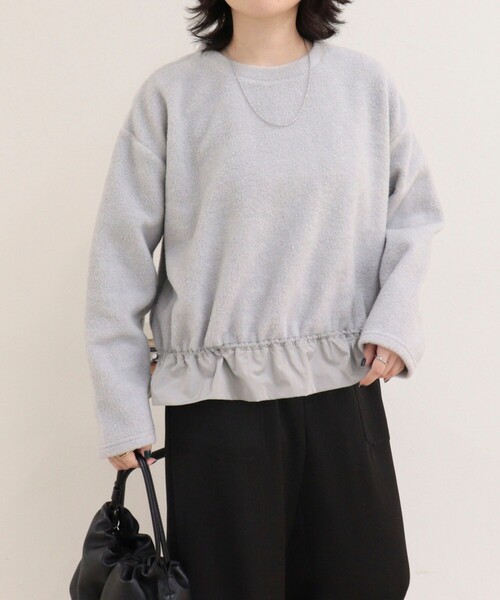 fredy emue(フレディエミュ)の「ブークレ裾ドロストプルオーバー(Tシャツ/カットソー・レディース・ネイビー/グレー/アイボリー・38)」の8枚目の写真