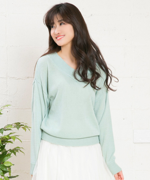 KOBE LETTUCE(コウベレタス)の「Vネックシンプルニットトップス(ニット/セーター・レディース・グレー/アイボリー/ブラック/ホワイト系その他/ブラウン/ピンク/ネイビー/ボルドー/ローズ/ブラック×ホワイト/マスタード/ラベンダー/ミント・ONE SIZE/FREE)」の8枚目の写真