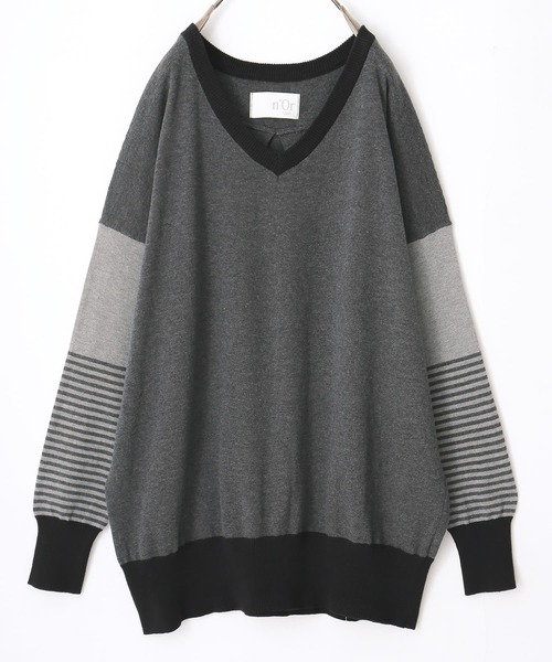 osharewalker(オシャレウォーカー)の「『配色ボーダーデザインニット』(ニット/セーター・レディース・グレー/ネイビー・2/1)」の4枚目の写真