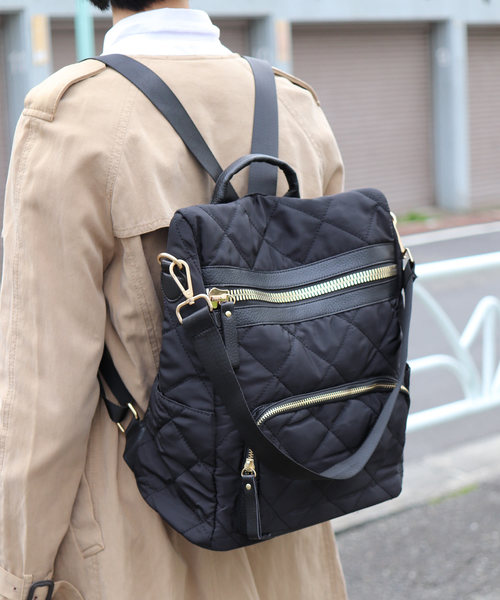 美品✨アナスイ リュック バックパック ナイロン ブラック キルティング 蝶 美品✨アナスイ リュック バックパック ナイロン ブラック