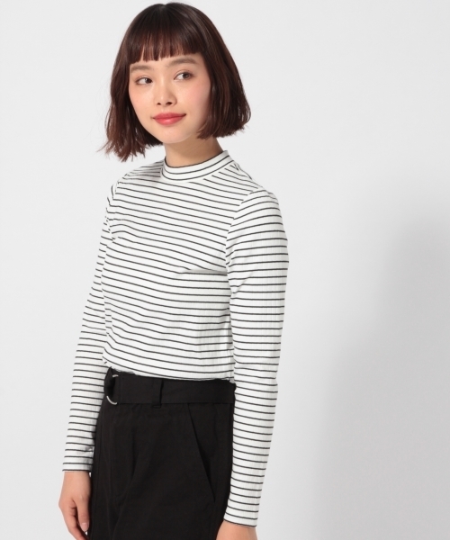 LOWRYS FARM(ローリーズファーム)の「トタンテレコハイネック 781428 (Tシャツ/カットソー・レディース・ブラック/オフホワイト/ホワイト×ブラック/グレー/ブルー/パープル・MEDIUM/LARGE)」の3枚目の写真