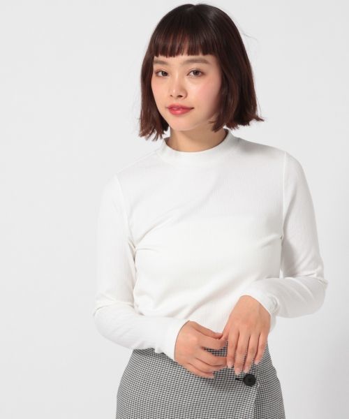 LOWRYS FARM(ローリーズファーム)の「トタンテレコハイネック 781428 (Tシャツ/カットソー・レディース・ブラック/オフホワイト/ホワイト×ブラック/グレー/ブルー/パープル・MEDIUM/LARGE)」の2枚目の写真