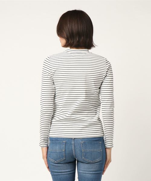 LOWRYS FARM(ローリーズファーム)の「トタンテレコハイネック 781428 (Tシャツ/カットソー・レディース・ブラック/オフホワイト/ホワイト×ブラック/グレー/ブルー/パープル・MEDIUM/LARGE)」の8枚目の写真