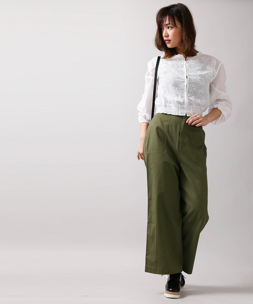 WEGO（ウィゴー）の「WEGO/チノベイカーワイドパンツ（チノパンツ・レディース・カーキ/ホワイト/ベージュ・MEDIUM/SMALL/LARGE）」の21枚目の写真