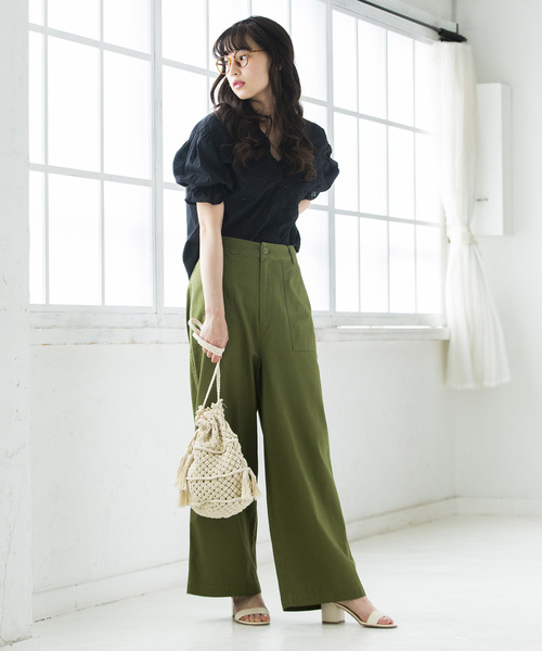 WEGO（ウィゴー）の「WEGO/チノベイカーワイドパンツ（チノパンツ・レディース・カーキ/ホワイト/ベージュ・MEDIUM/SMALL/LARGE）」の9枚目の写真