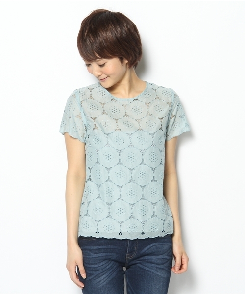 BEAUTY&YOUTH UNITED ARROWS(ビューティーアンドユースユナイテッドアローズ)の「BYSF カットレースブラウス ◆(シャツ/ブラウス・レディース・ホワイト/シャーベット/ライトブルー・フリー)」の4枚目の写真