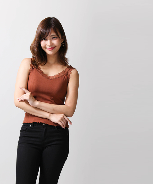 WEGO（ウィゴー）の「WEGO/レース付き2WAYリブタンクトップ（タンクトップ・レディース・オフホワイト/ブラック/ブラウン/ライトピンク/ベージュ・FREE）」の12枚目の写真