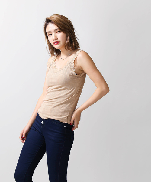 WEGO（ウィゴー）の「WEGO/レース付き2WAYリブタンクトップ（タンクトップ・レディース・オフホワイト/ブラック/ブラウン/ライトピンク/ベージュ・FREE）」の17枚目の写真