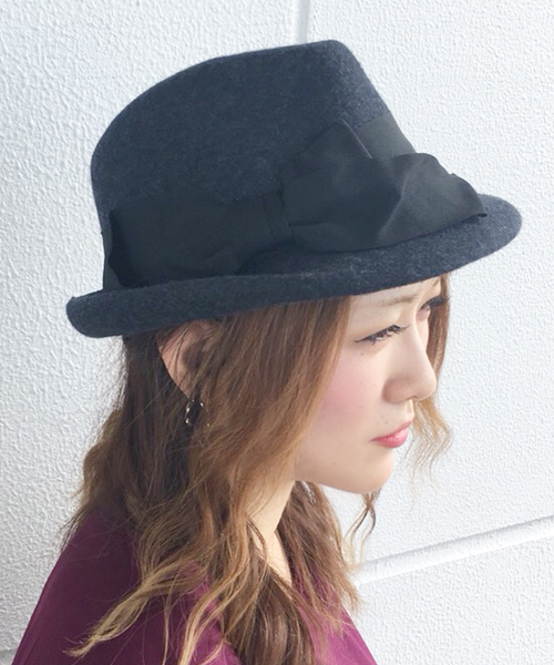 polcadot（ポルカドット）の「ふくれつばリボンフェルト中折れ/小さめサイズ（ハット・レディース・ベージュ/ネイビー/ブラック×ブラック/ブラック×レッド/ワイン・フリー）」の5枚目の写真