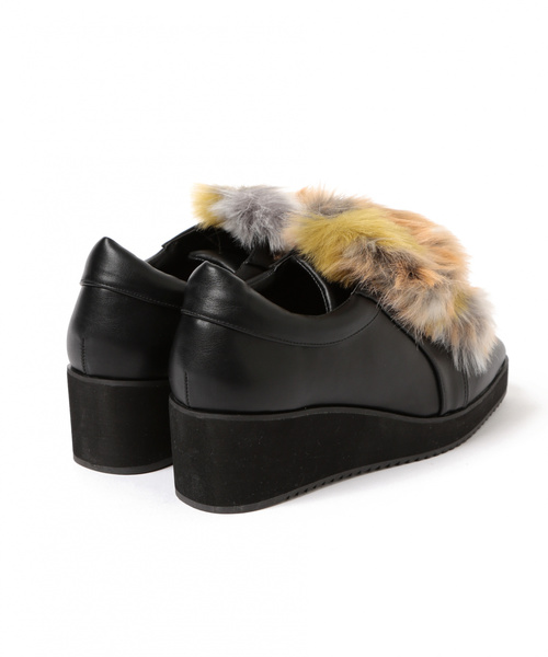 PAGEBOY（ページボーイ）の「ファー厚底スニーカー（スニーカー・レディース・チャコールグレー/ブラック・MEDIUM/LARGE）」の11枚目の写真