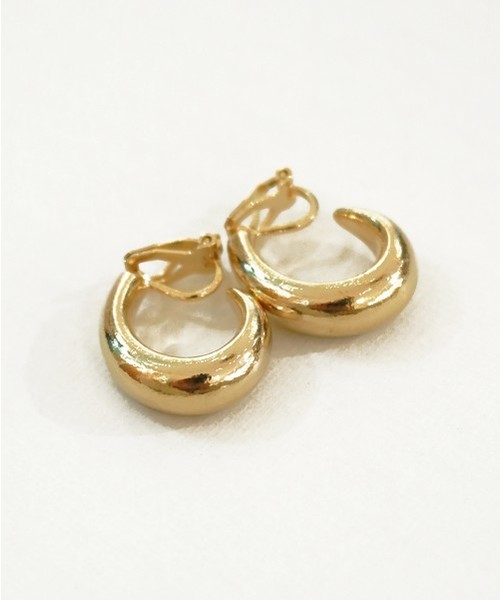 TODAYFUL（トゥデイフル）の「ドロップニュアンスイヤリング（イヤリング・レディース・シルバー/ゴールド・FREE）」の8枚目の写真