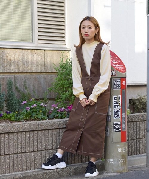 w closet(ダブルクローゼット)の「12Gフリルハイネックプルオーバー(ニット/セーター・レディース・ホワイト/ブラック/パープル/オレンジ/ライトベージュ・FREE)」の6枚目の写真