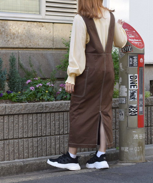 w closet(ダブルクローゼット)の「12Gフリルハイネックプルオーバー(ニット/セーター・レディース・ホワイト/ブラック/パープル/オレンジ/ライトベージュ・FREE)」の8枚目の写真