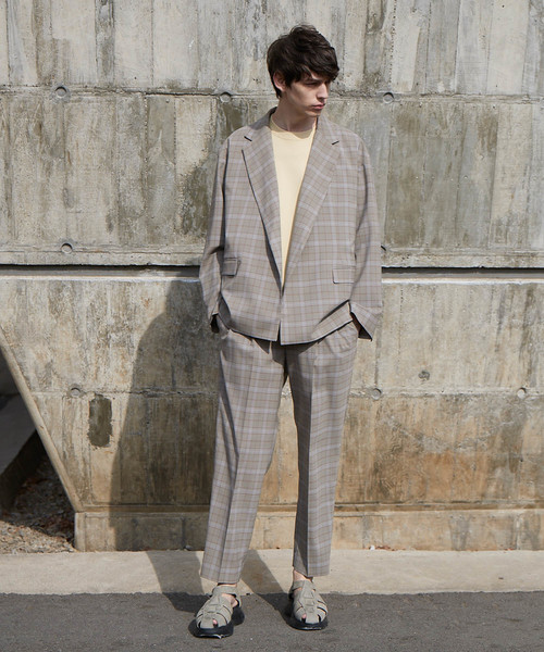 MAISON SPECIAL（メゾンスペシャル）の「オリジナルチェック2タックワイドテーパードパンツ 【MAISON SPECIAL/メゾンスペシャル】（チノパンツ・メンズ・ベージュ/ダークネイビー・44/46/48）」の3枚目の写真